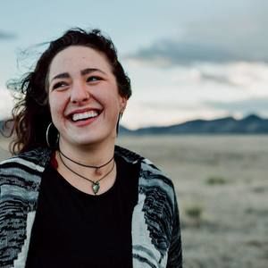 Meet your Posher, Mady